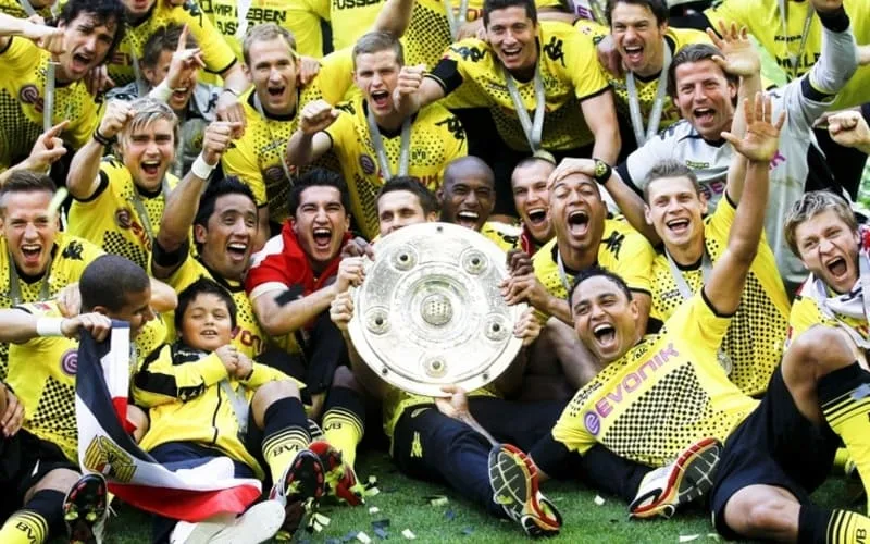 Dortmund vô địch Bundesliga bao nhiêu lần? Thành tích của “đội bóng Vàng đen”