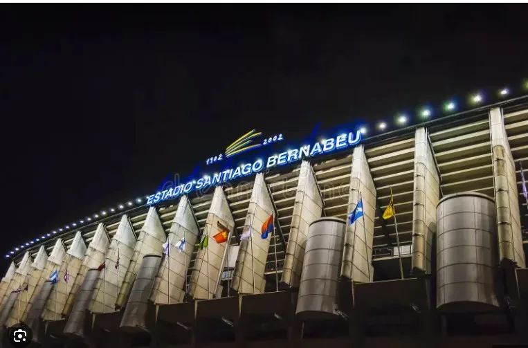 doi-bong-huyen-thoai-cau-lac-bo-real-madrid-o-nuoc-nao-a4