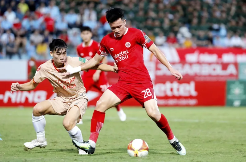 Hoàng Đức khép lại hành trình lâu năm tại Viettel trước khi lựa chọn Ninh Bình làm điểm đến tiếp theo trong sự nghiệp.